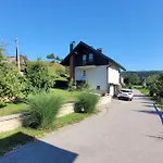 度假居 Na Vasi