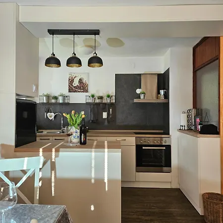 Na Vasi * Gorenja Vas (Gorenja Vas-Poljane)